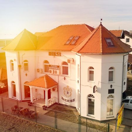 Apartmani Diksi Beçkerek Dış mekan fotoğraf