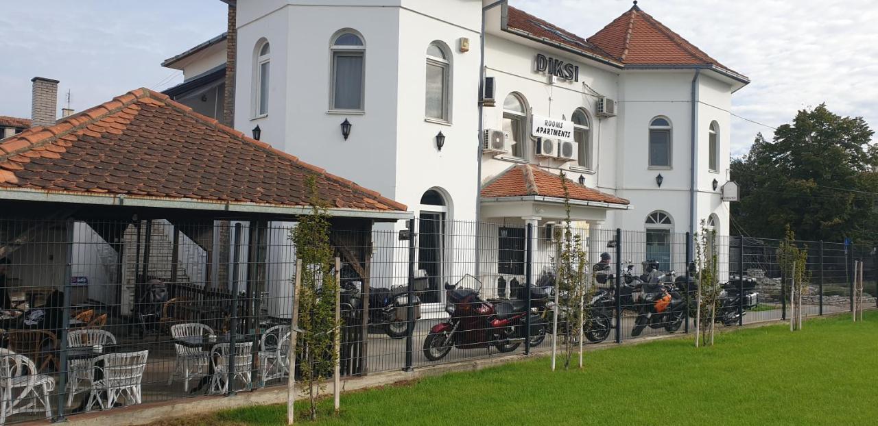 Apartmani Diksi Beçkerek Dış mekan fotoğraf