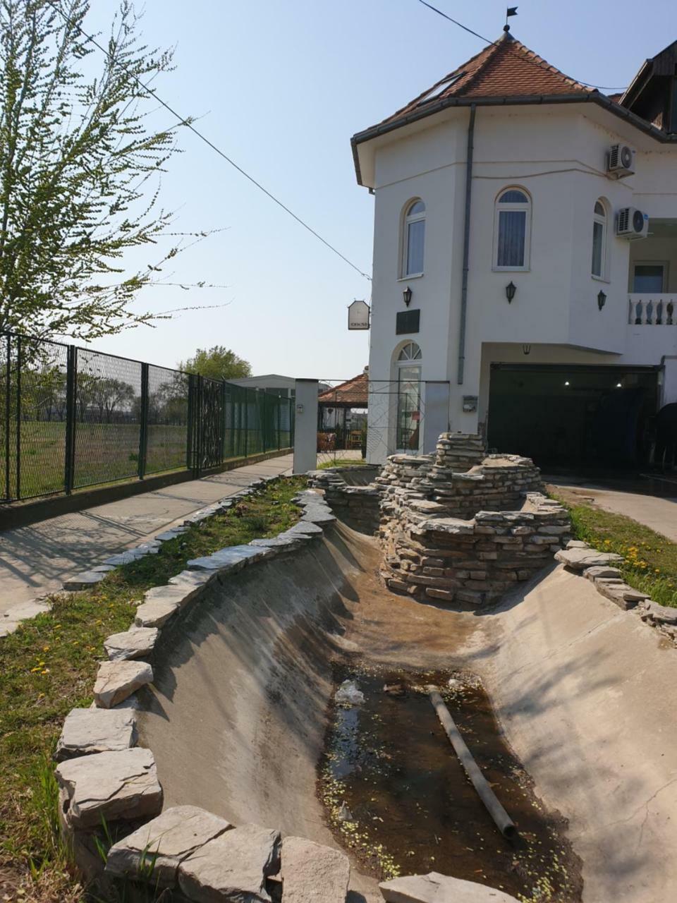 Apartmani Diksi Beçkerek Dış mekan fotoğraf
